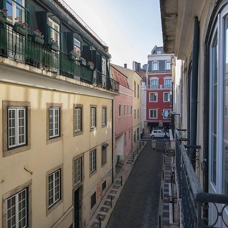 Lovelystay - Chiado 2 Bedroom Charm! Lisboa Kültér fotó