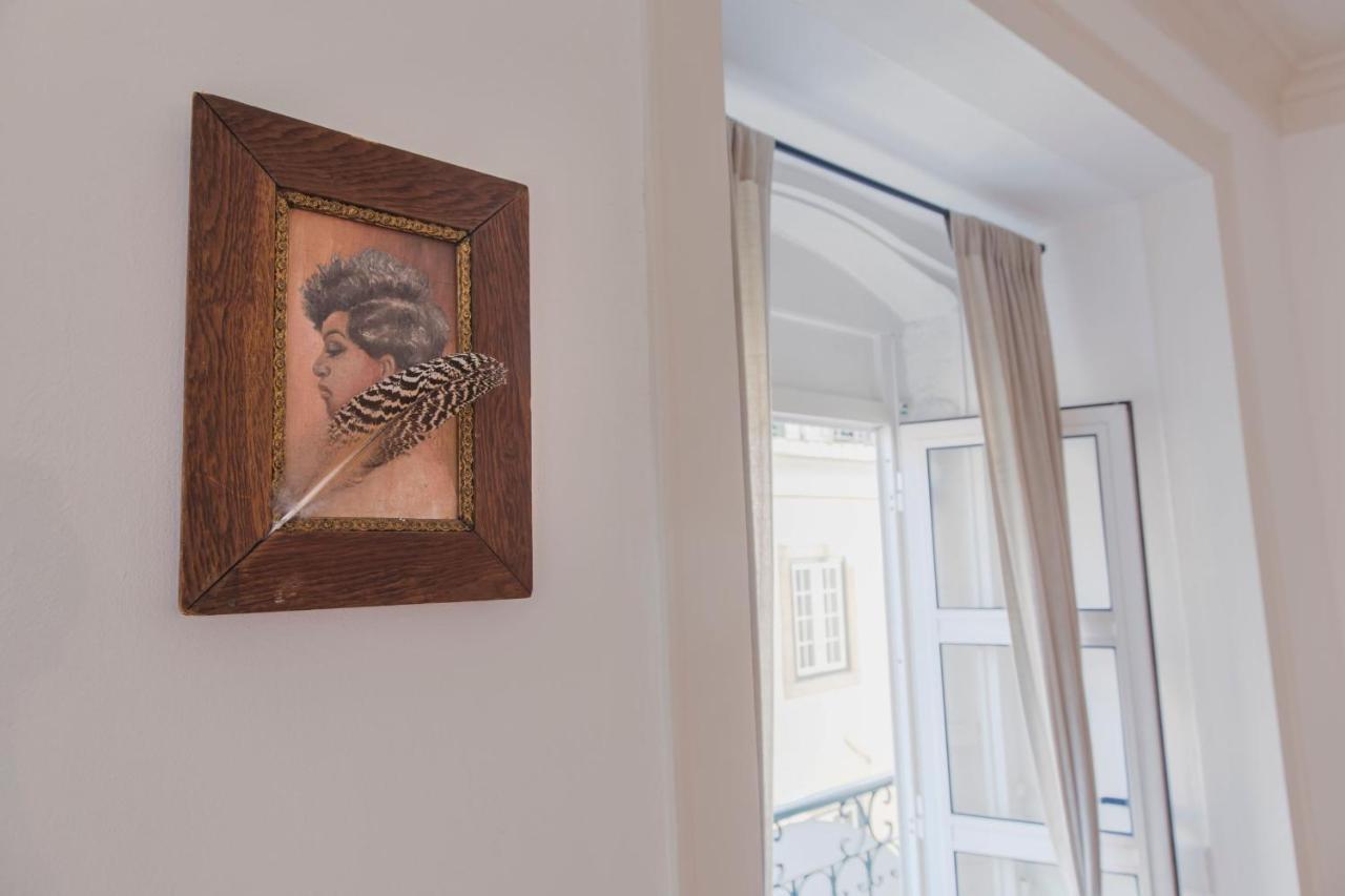 Lovelystay - Chiado 2 Bedroom Charm! Lisboa Kültér fotó